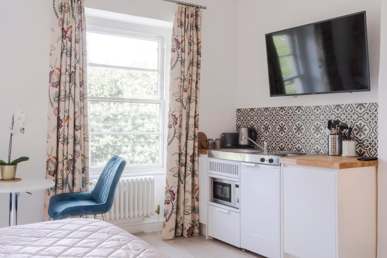 4 Berkeley Square I Your Apartment Bristol Habitación foto